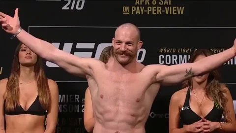 Weigh In Ufc 210 GIF by UFC