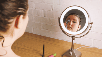 Cinemagraph: Makeup Self-Portrait GIF