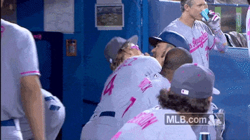 Los Angeles Dodgers Kiss GIF by MLB