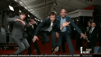 200.gif?cid=fc005b080768cca7a46427c2e81cc14961e0a8c222cdae8a&rid=200.gif&ct=g