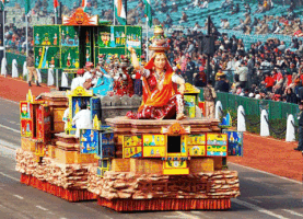 engravedotin republic day republic day parade indian handicrafts channapatna GIF