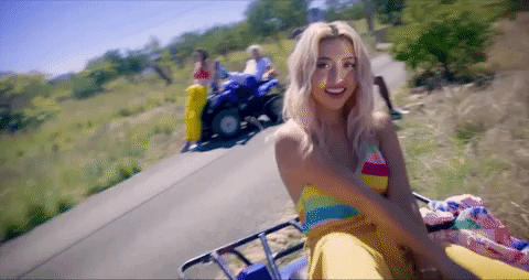 Alisa-ueno GIFs - Get the best GIF on GIPHY