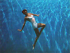 dorianc0c0c0 old hollywood swimming pool esther williams ziegfeld follies GIF