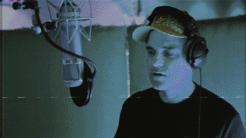 Robbie Williams Electrico Romantico GIF