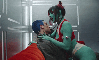200.gif?cid=fc005b0856a73c3aab989ee1ac27972e60b20cc3c45352ce&rid=200.gif&ct=g