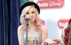 perrie edwards pe GIF