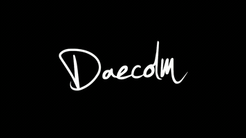 Daecolm GIF