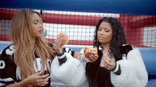 Nicki Minaj Eating GIF