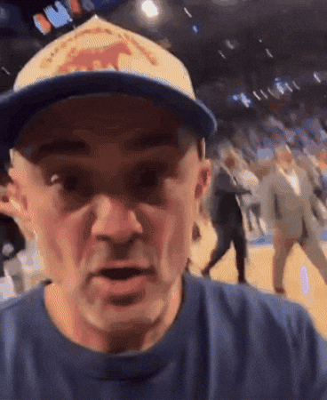 New York Knicks Basketball GIF by VaynerSpeakers