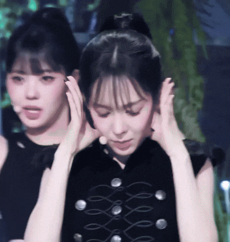 It Girl Diva GIF
