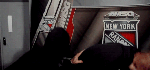 nyr