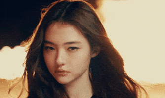 Anna Ella GIF by MEOVV