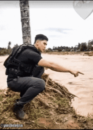 Point Spiderman GIF