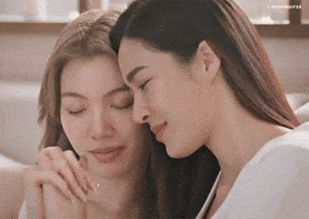 Wlw Kiss GIF