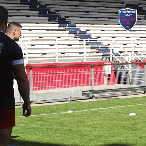 fc grenoble lilian rossi GIF by FCG Rugby