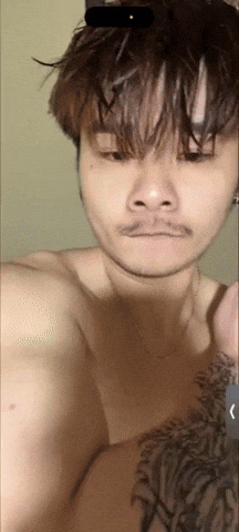 Ladyboyry GIF