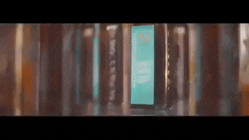 Moroccanoil GIF