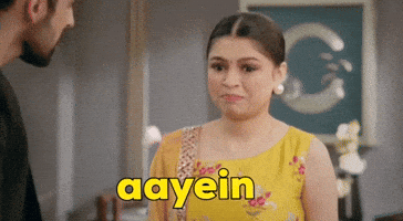 Aayein GIF