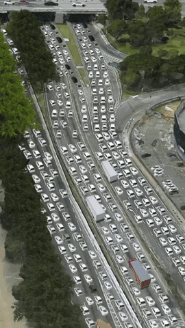 kamensky cars brazil traffic suv GIF