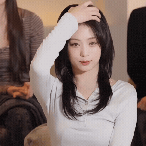 Asa Kpop Idol GIF