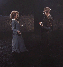 alex kingston