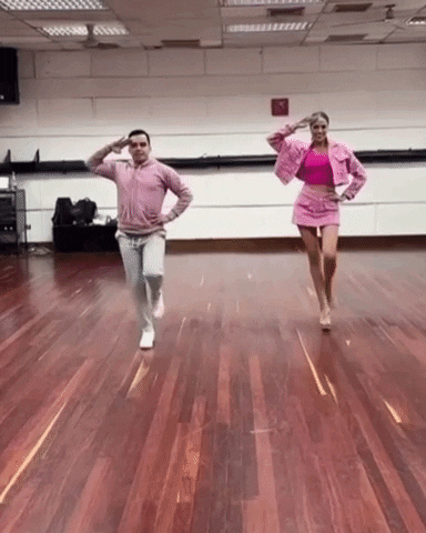 giphy.gif?cid=2154d3d7dd6c849458e177bfaa