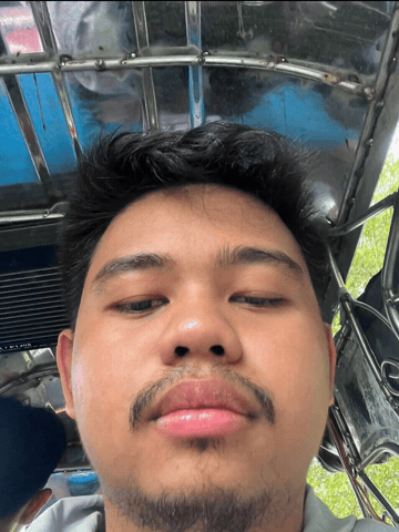 Lugi GIF