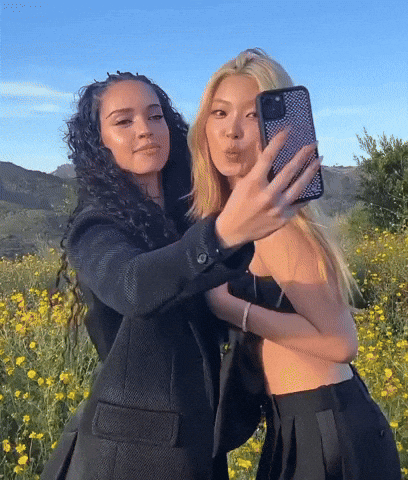 Dani Daniela GIF