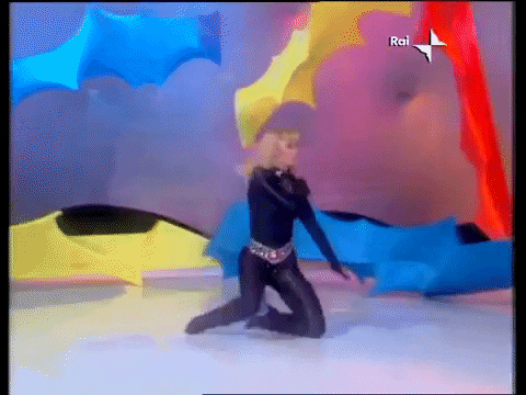 giphy.gif