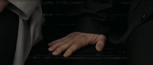 500 Days Of Summer Hands GIF - Find & Share on GIPHY