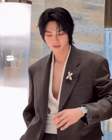 Tiffany And Co Diamond GIF