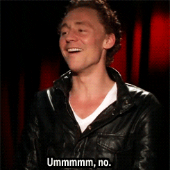 Tom Hiddleston No GIF