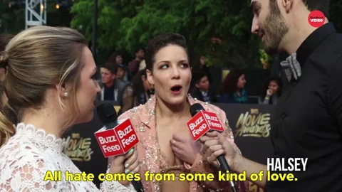 Red Carpet Celebs GIF