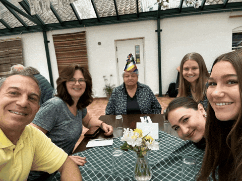 yoremomm8822 giphygifmaker giphyattribution GIF