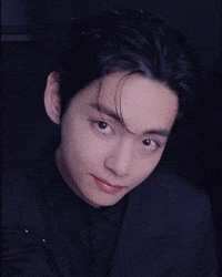 Posing Kim Taehyung GIF