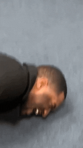 giphy.gif