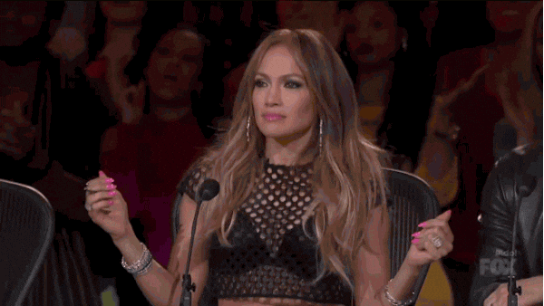 GIF de Jennifer Lopez bailando de American Idol