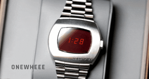 vit157 giphygifmaker hamilton onewheee helveti GIF