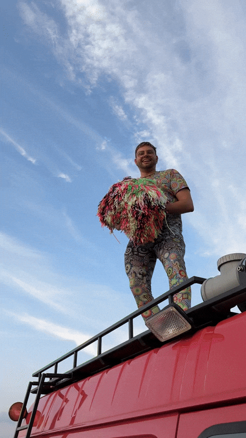 Giant Pompom Bommel