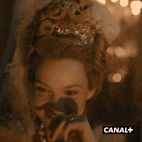 Happy Marie-Antoinette GIF by CANAL+