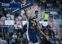 slam dunk GIF by Basketball Champions League