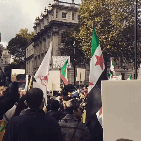 Hundreds Gather in London for Rally in Support of Aleppo Civilians