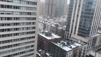Snow Dusts Manhattan as Cold Front Drags Temperatures Down