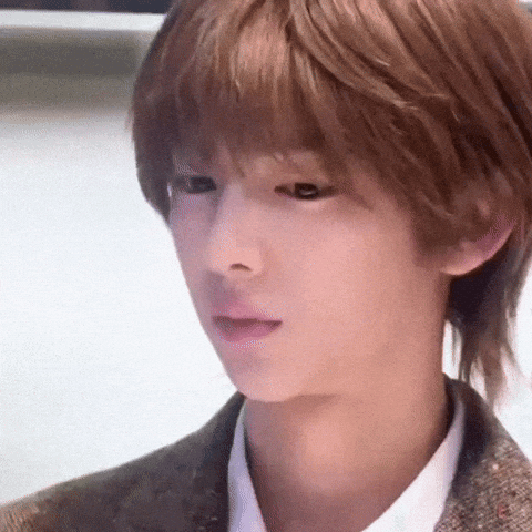 Juhoon GIF
