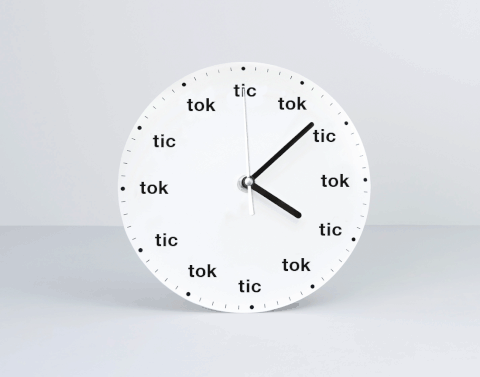 tik tok GIF