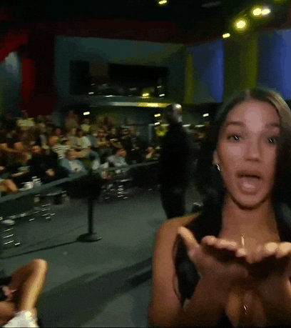 giphy.gif