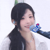 윙크 GIF