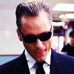 viggo mortensen nikolai GIF