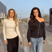 Inna Moll Emilia Dides GIF