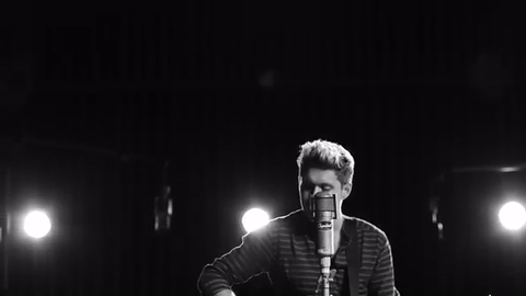 niall horan GIF by NOW That's Music